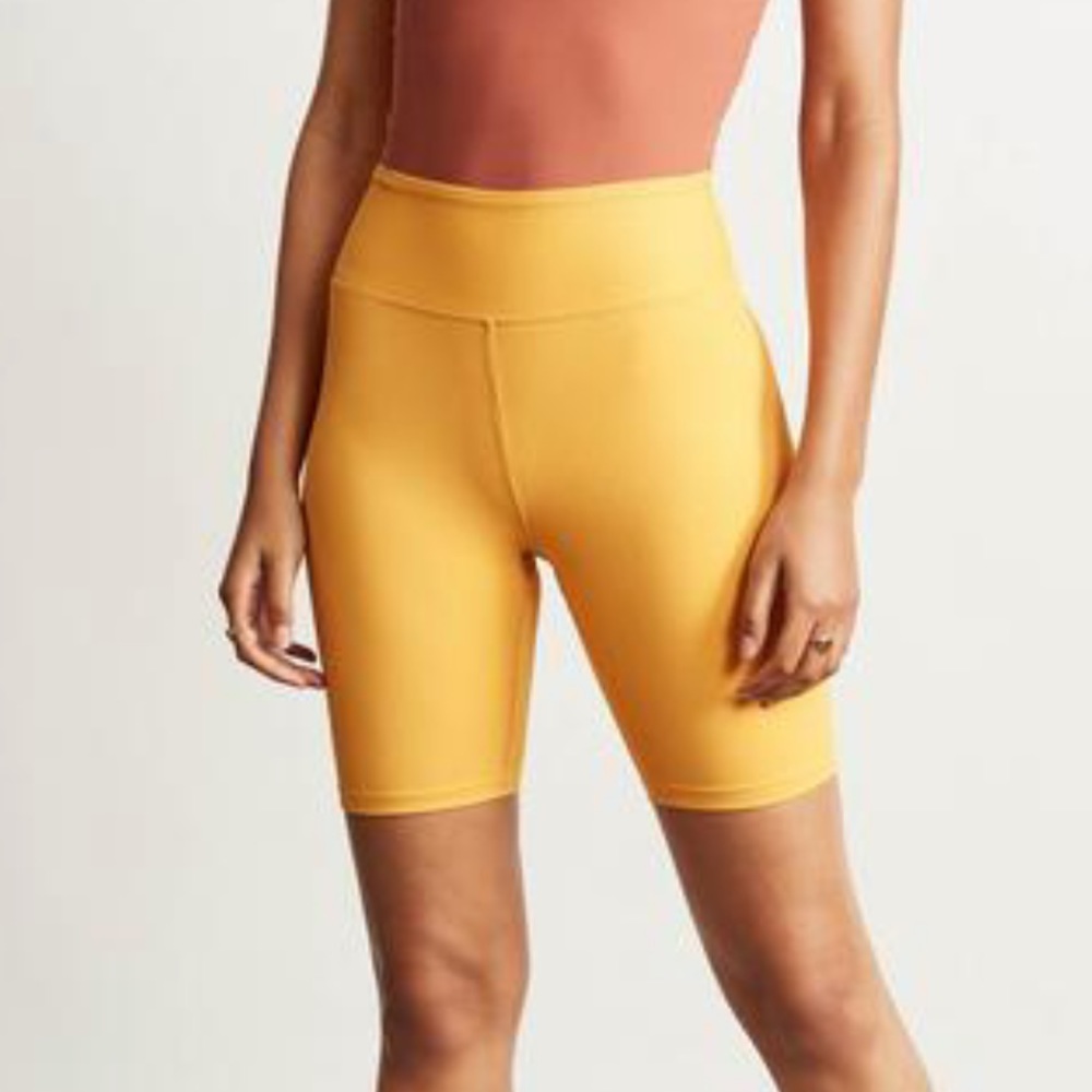 Year of Ours x Bandier Ribbed Biker Short Small